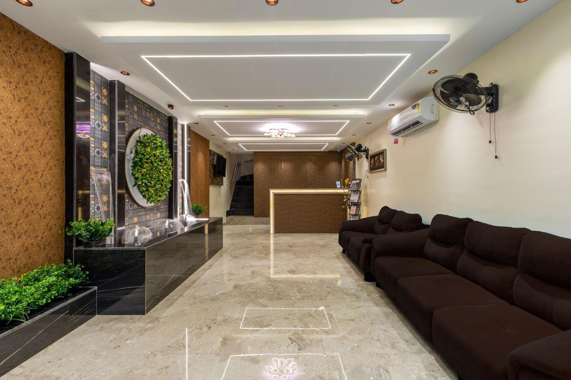 Hotel Zara International — Photos 1